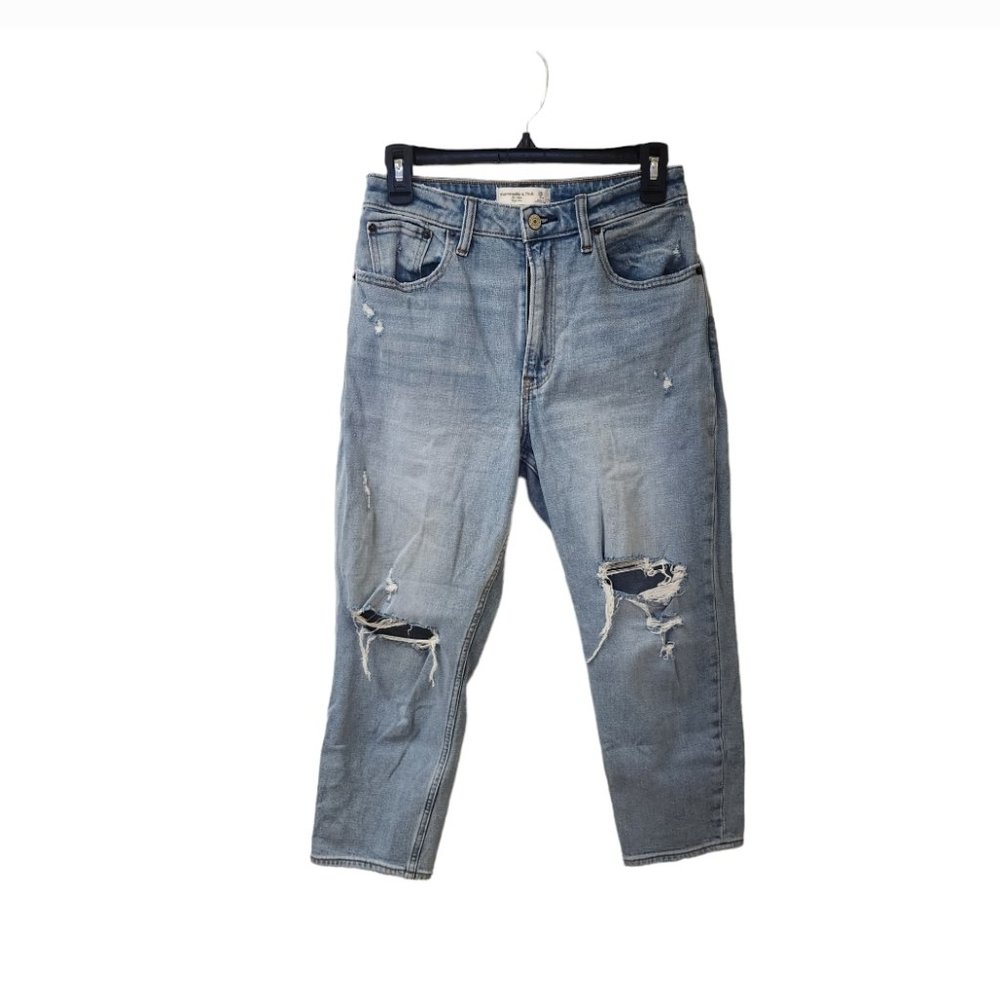 Abercrombie & Fitch Curve Love The Mom High Rise Distressed Jeans Size 26 /2xs